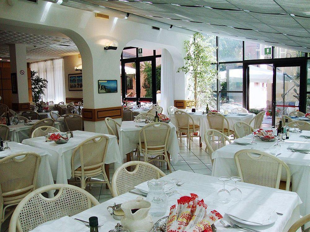 Hotel Zunino Spotorno Exterior photo